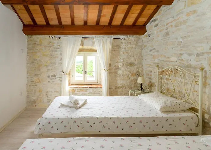 Longo By Istrialux Villa *
